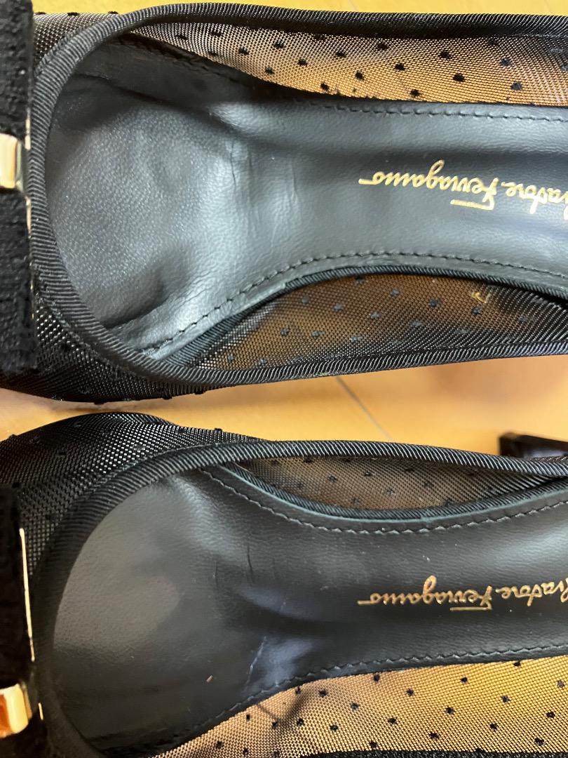 Salvatore Ferragamo ドットパンプス 7cmヒール
