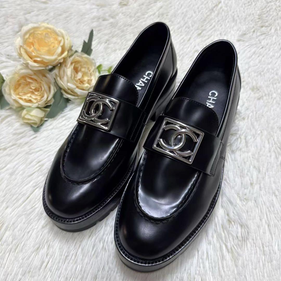【純白の輝き☆】CHANEL ローファー CHANEL シャネル ローファー