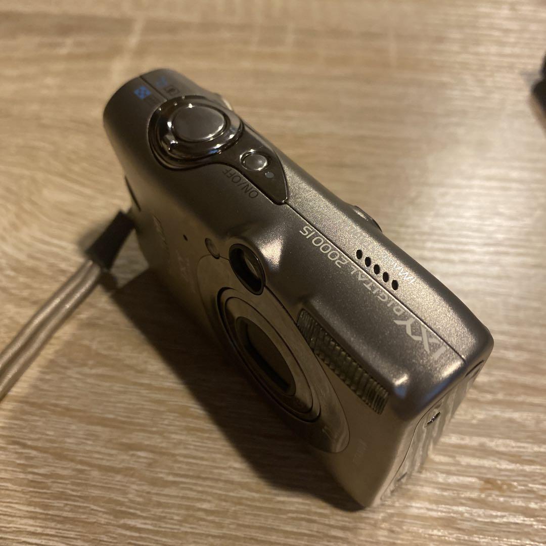 Canon IXY デジカメ 2000IS シルバー