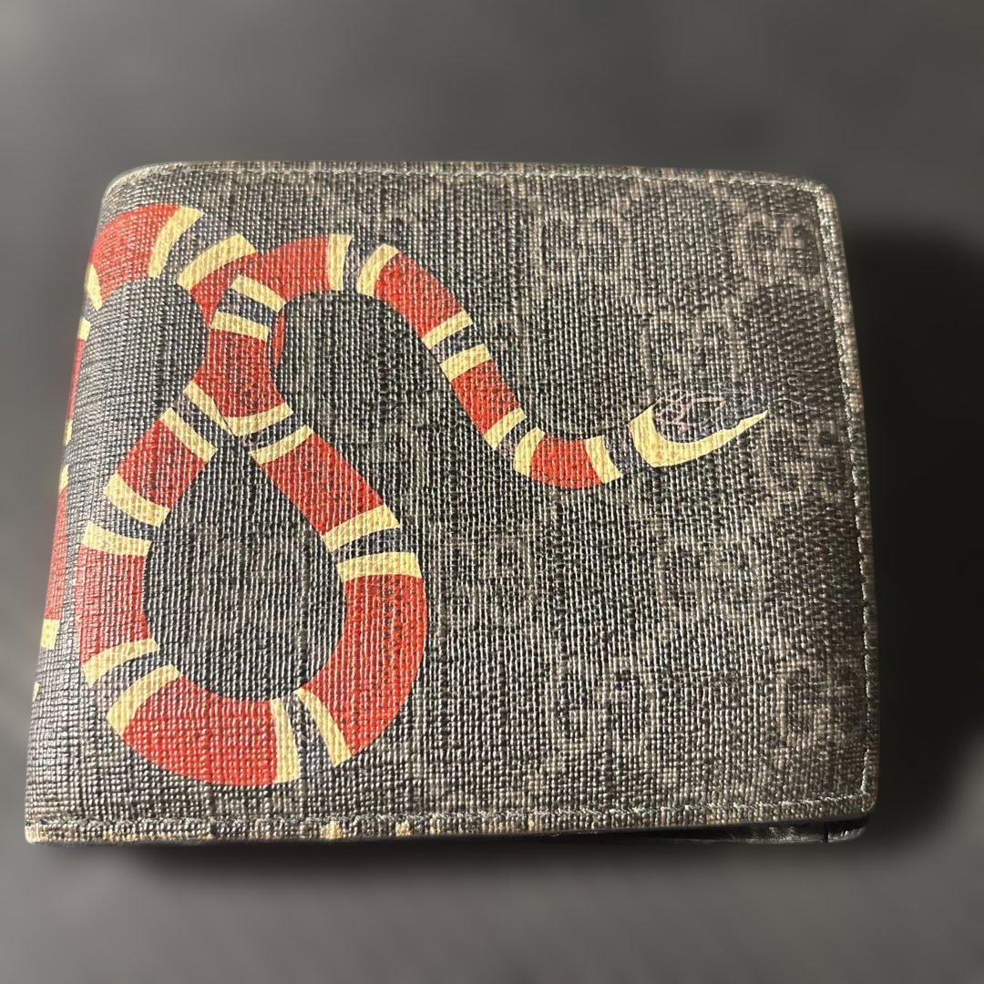 GUCCI折りたたみ財布
