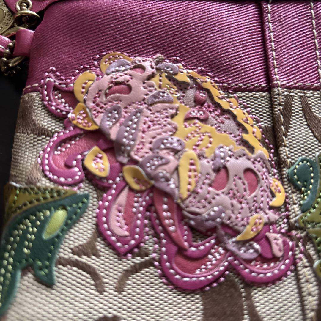 coach コーチ ポーチ リストレット　アップリケ