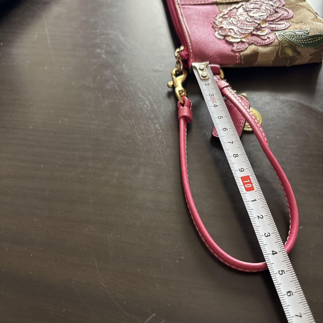 coach コーチ ポーチ リストレット　アップリケ
