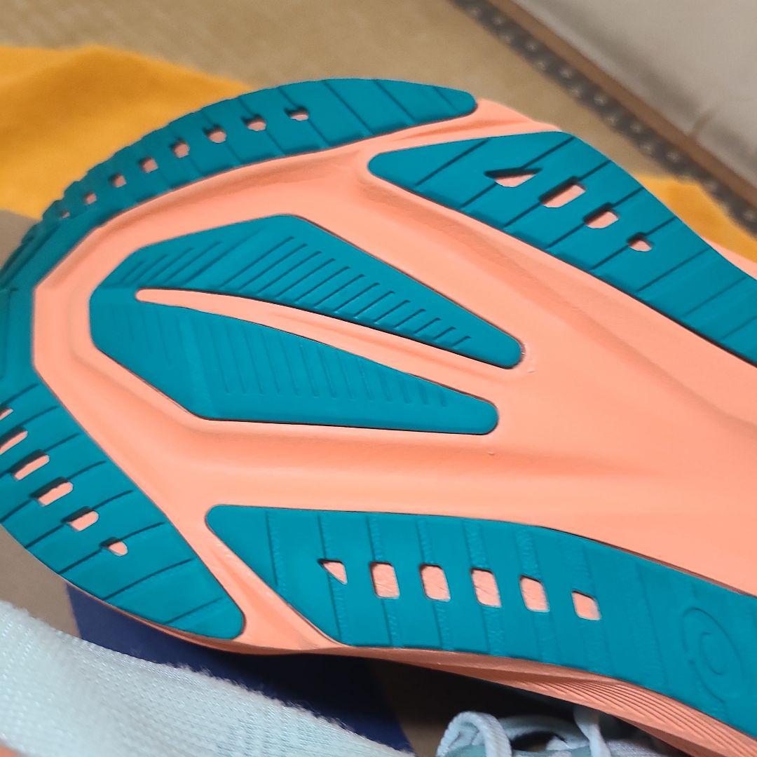 アシックスノヴァブラスト5 27.0cm 水色/オレンジ