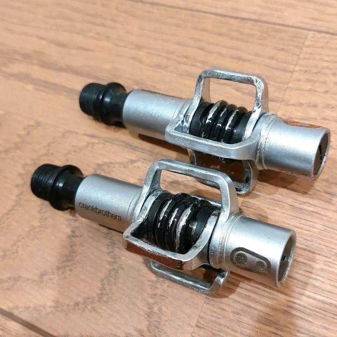 メカ太郎　クランクブラザーズ エッグビーター 新品クリート