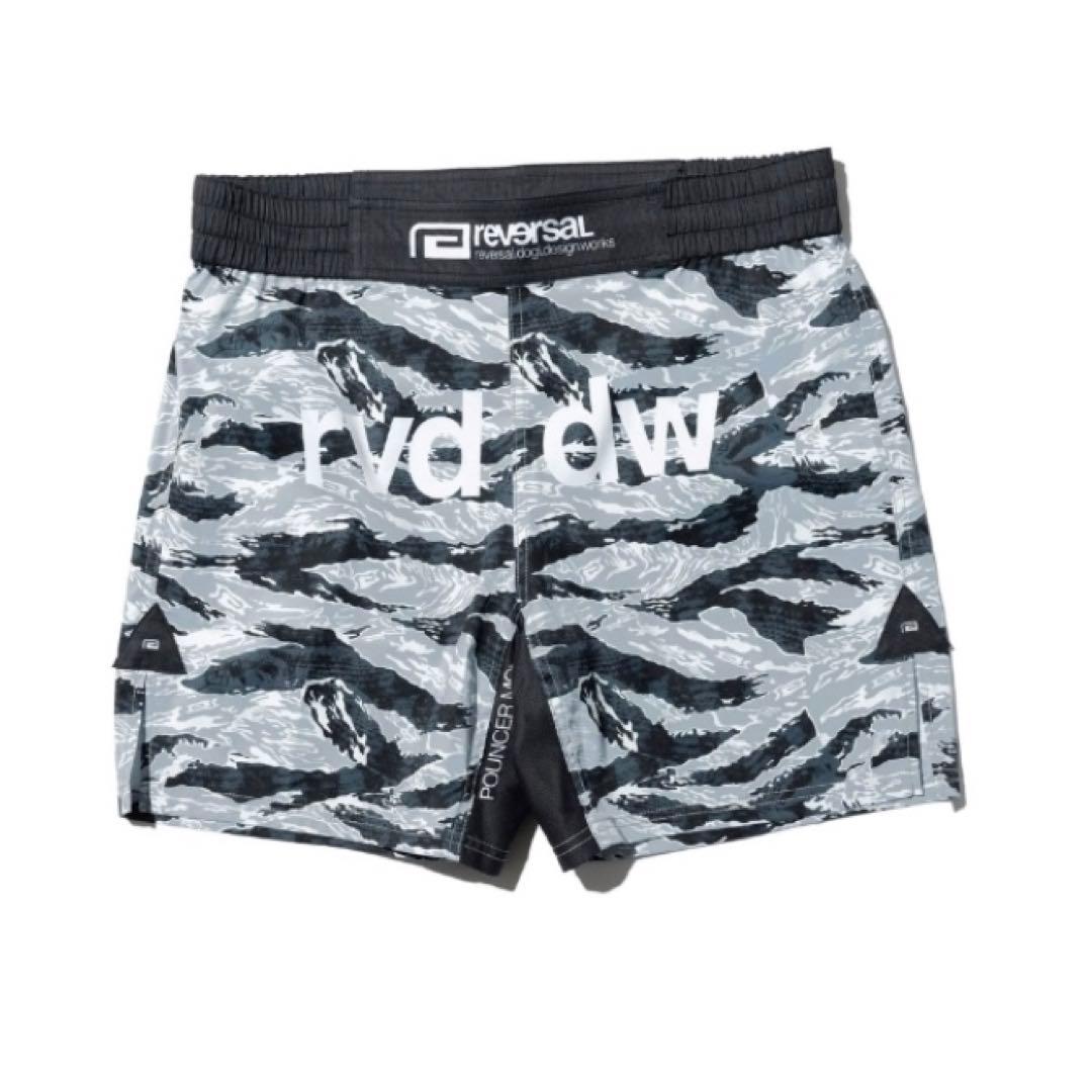 reversal リバーサル POUNCER CAMO FIGHT SHORTS