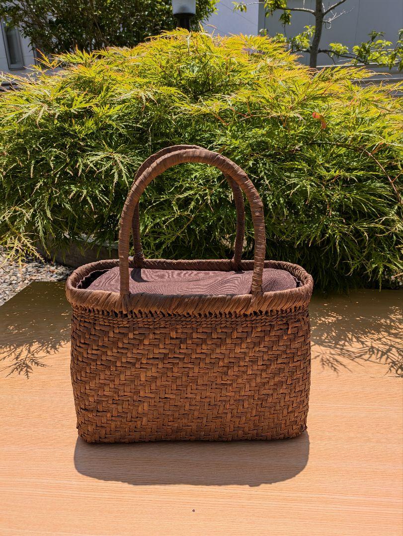 伝統工芸品葡萄つるバック