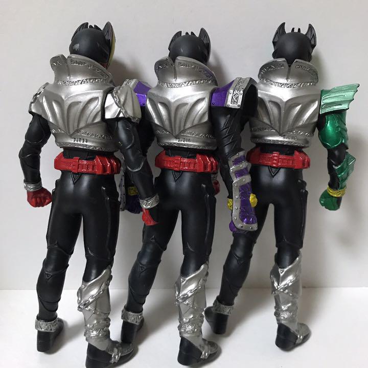 仮面ライダーキバ 3体 ソフビ人形 約17㎝ - メルカリ