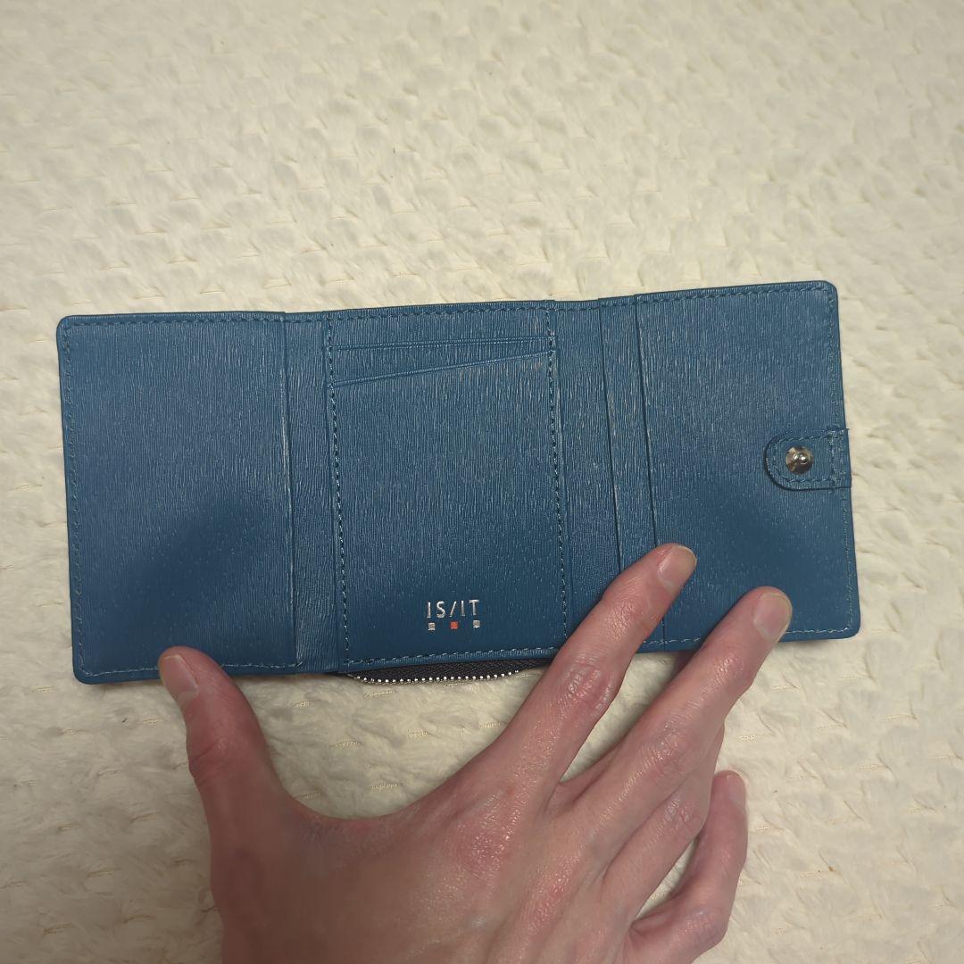 IS/IT 三つ折り財布　本革　牛革