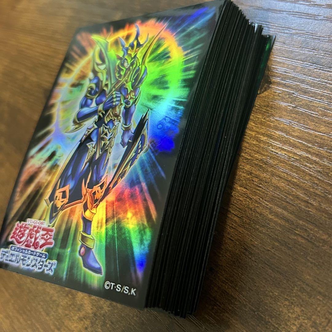 【遊戯王】60枚 未使用 カオスソルジャー　開闢スリーブ カオスソルジャー 開闢の使者 スリーブ 60枚 遊戯王 - メルカリ