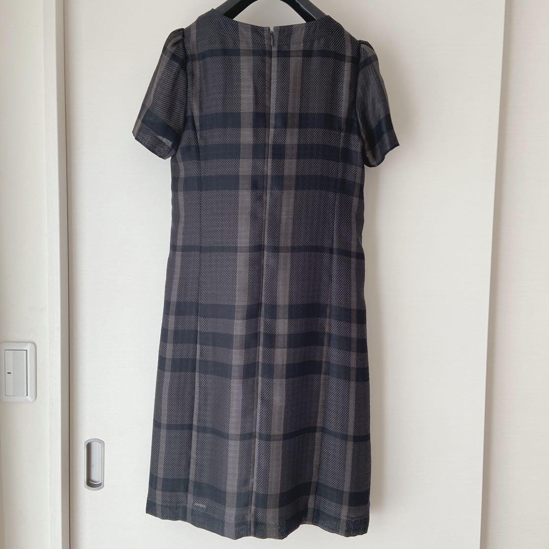 使用品]Burberry London ワンピース(グレー、38サイズ)