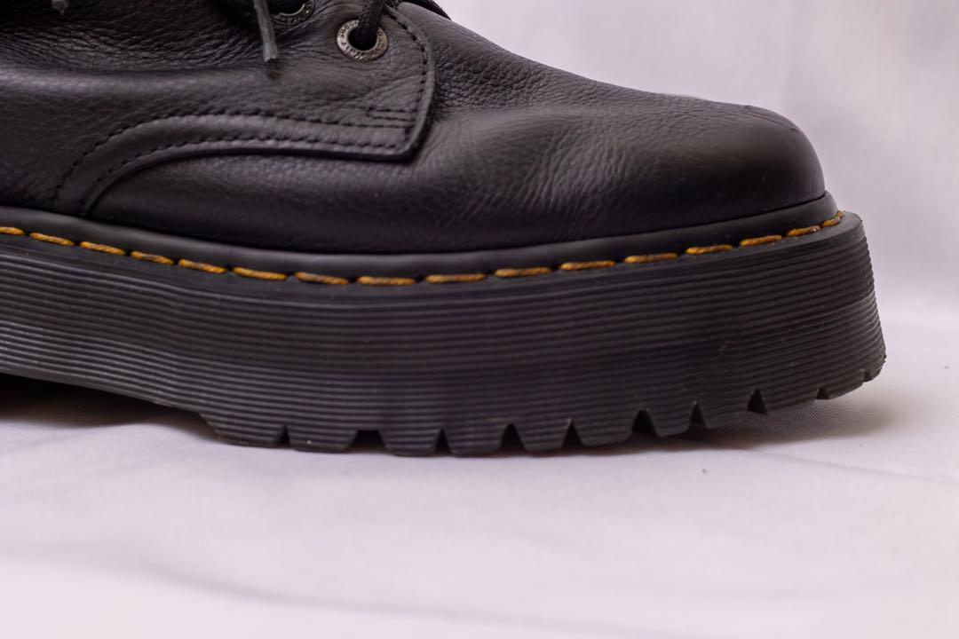 Dr Martens JADON III 厚底 8ホール