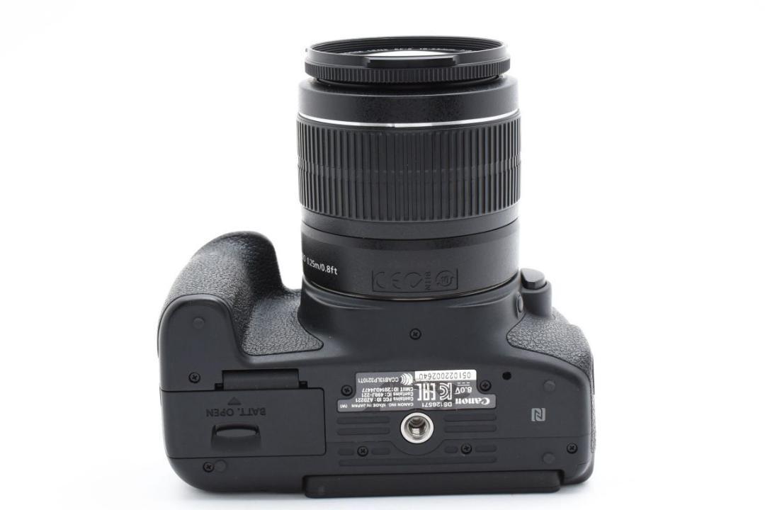 【大人気】 Canon キャノン EOS kiss x8i デジタル一眼カメラ