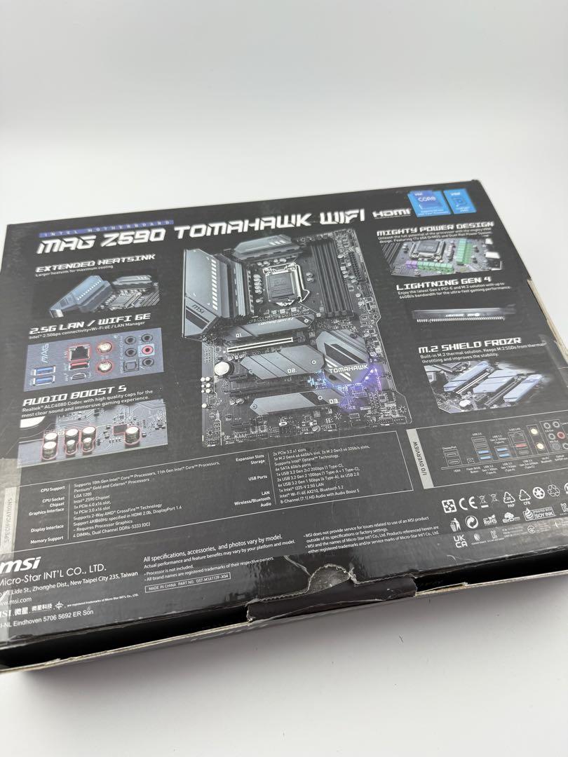 MSI MAG Z590 TOMAHAWK WIFI マザーボード