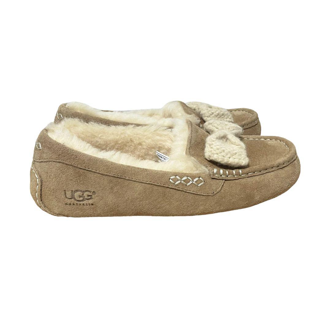 UGG アンスレー ボウ モカシン リボン 24