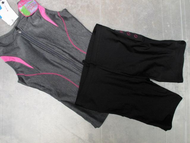 新品　arena　水着M