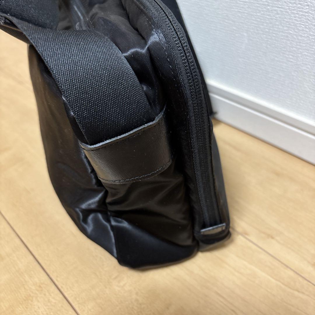 ショルダーバッグ