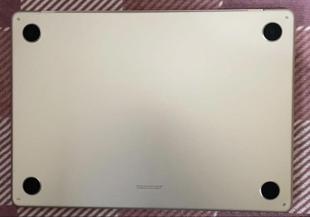 半使用近いMacbook