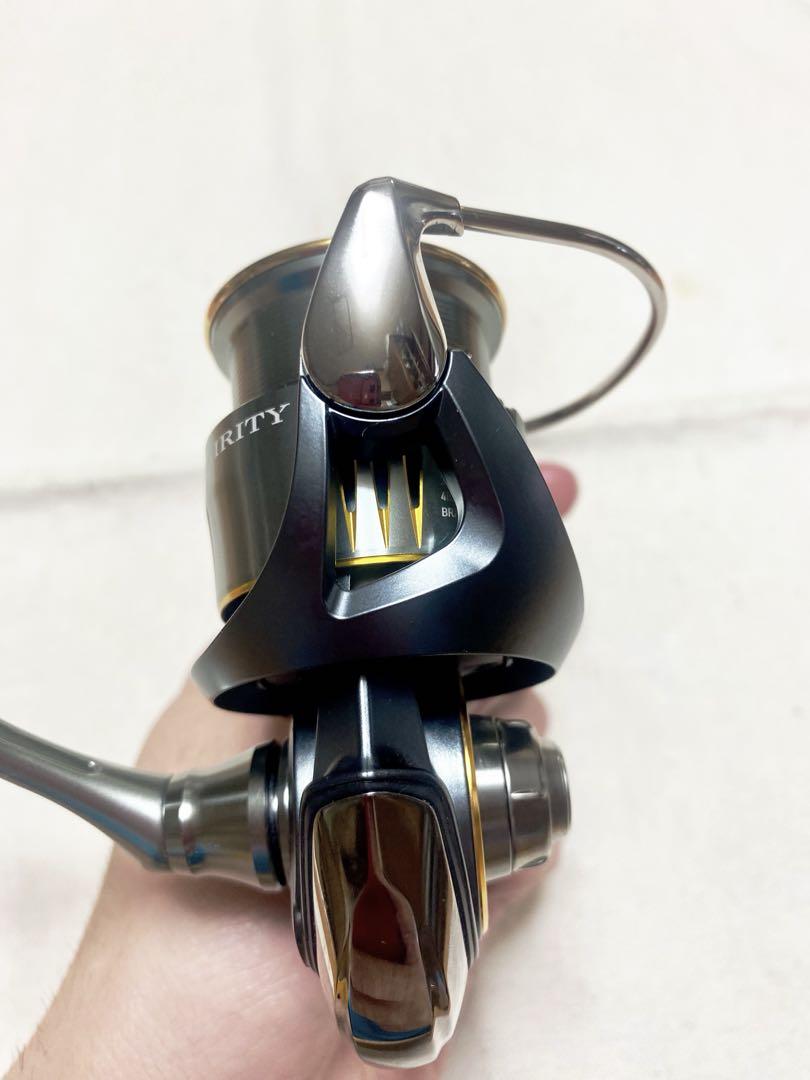(極美品)(完品)(取説・分解図付)ダイワ　23エアリティ LT2000S-H