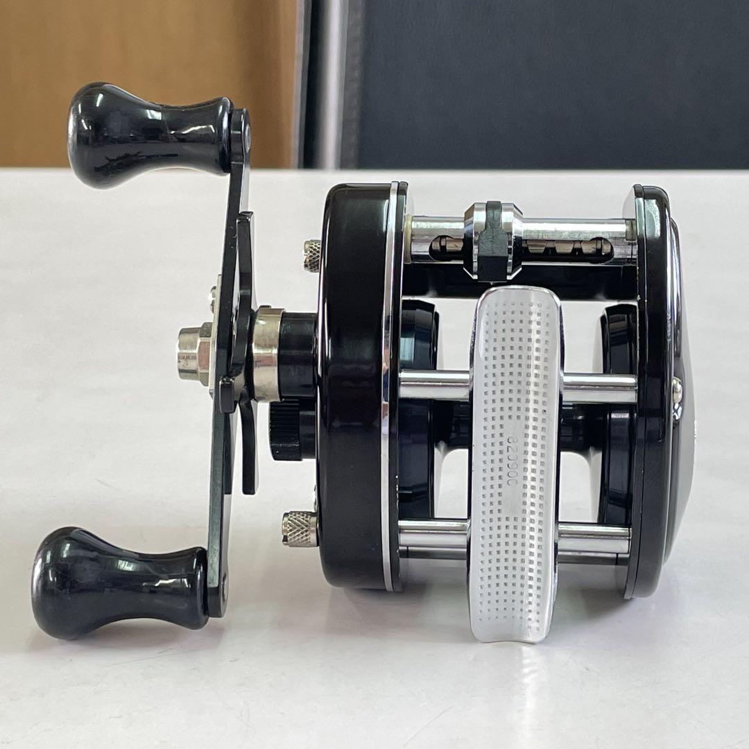 82年 ABU AMBASSADEUR 2000 フレーム Vintage Reel made in 1982 ABU AMBASSADEUR 2000