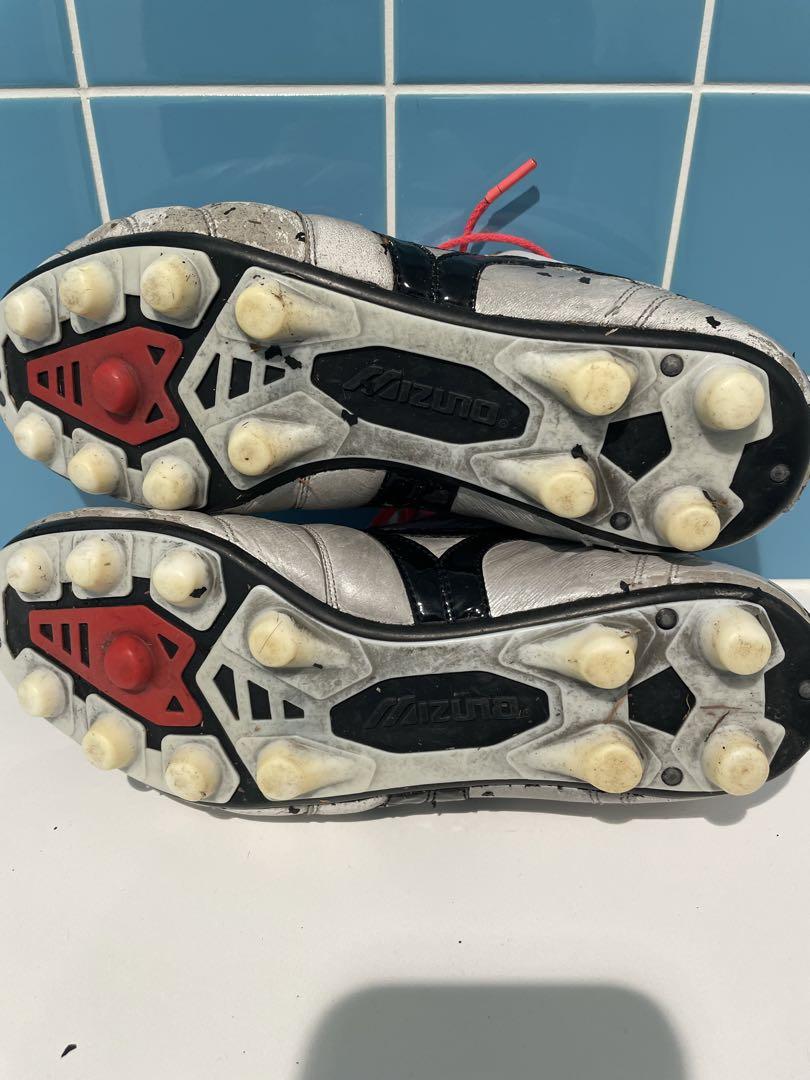 Mizuno Morelia サッカーシューズ グレー