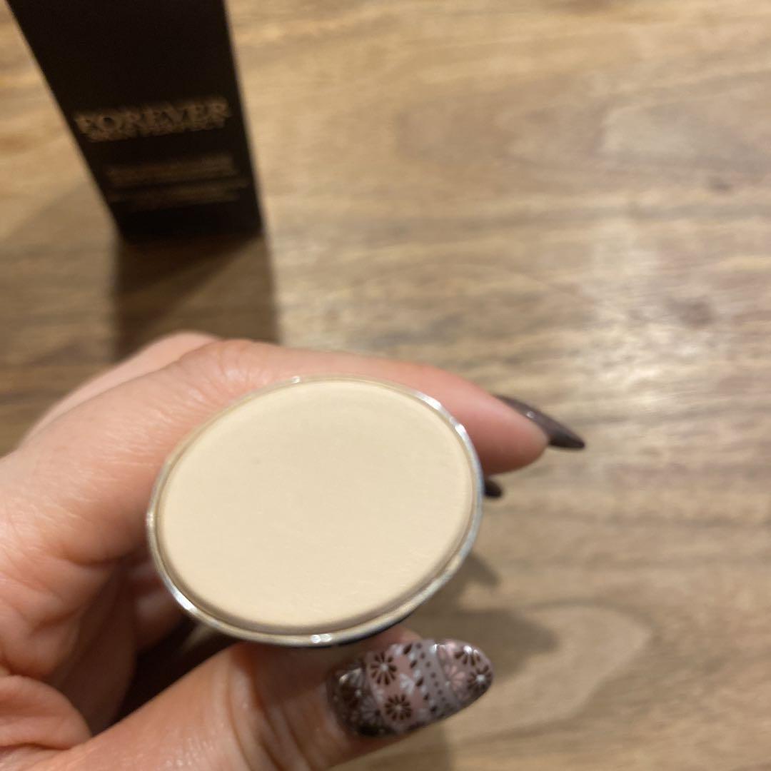 Dior Forever Skin Perfect スティックファンデーション