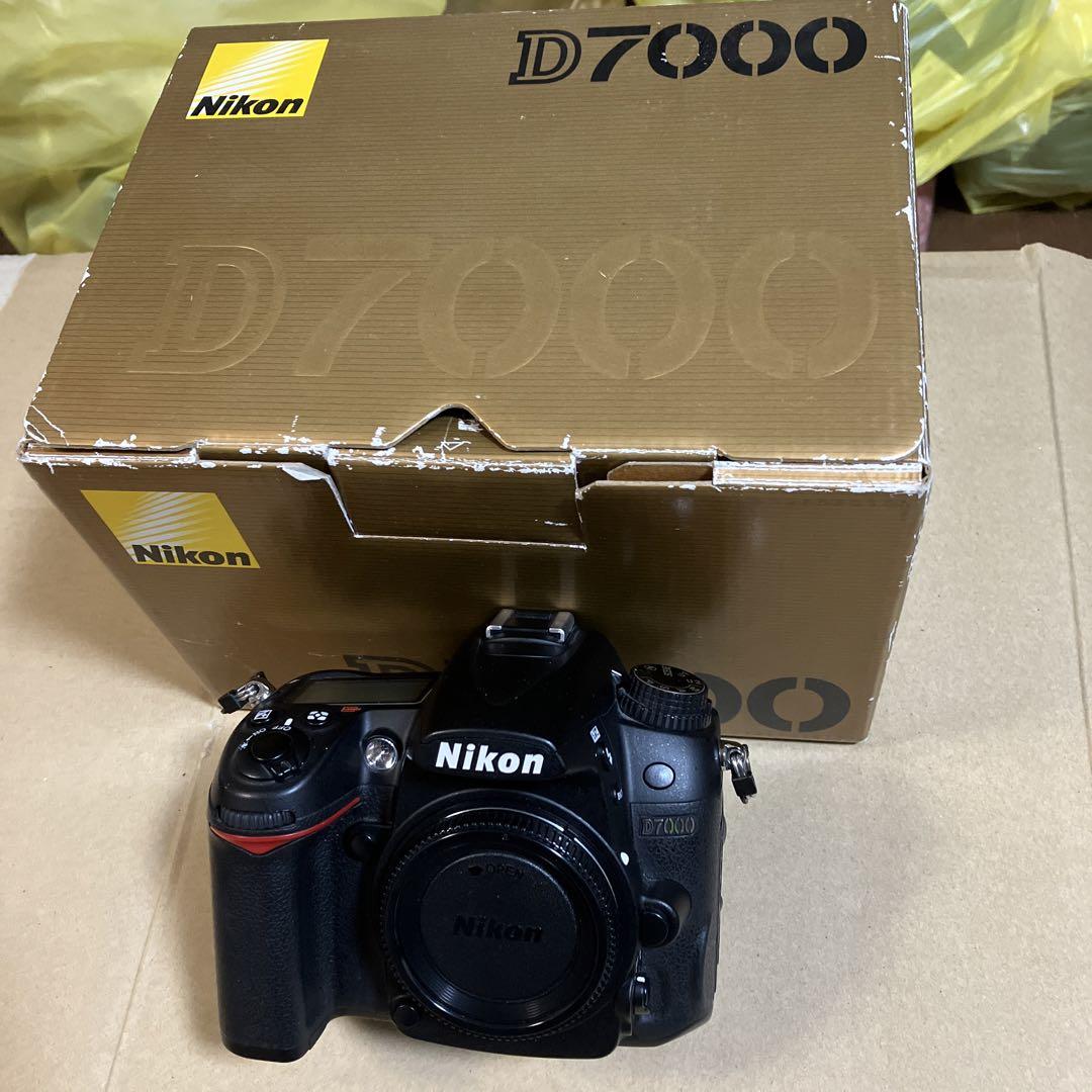 (ジャンク)Nikon D7000 ボディ デジタル一眼レフ