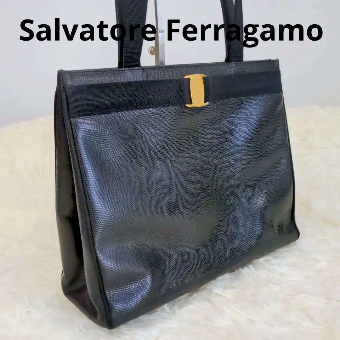 ○サイズSalvatore Ferragamo フェラガモ ヴァラリボン トートバッグ