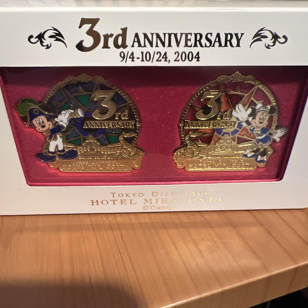 ディズニー3thミラコスタ ピンズ yo8 東京ディズニーシー ホテルミラコスタ 3rd アニバーサリー