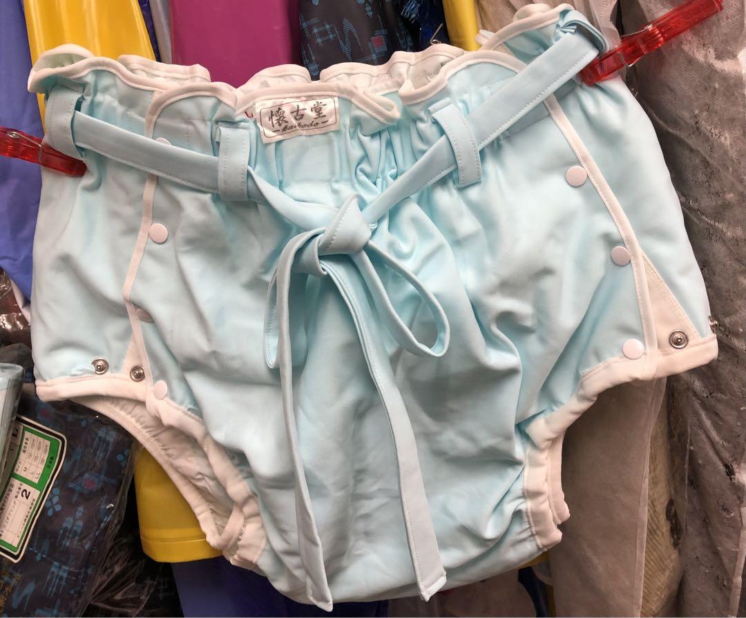 大人おむつカバー　大人気のブルー柄　Lサイズ　腰股紐付き　裏はビニール　懐古堂品