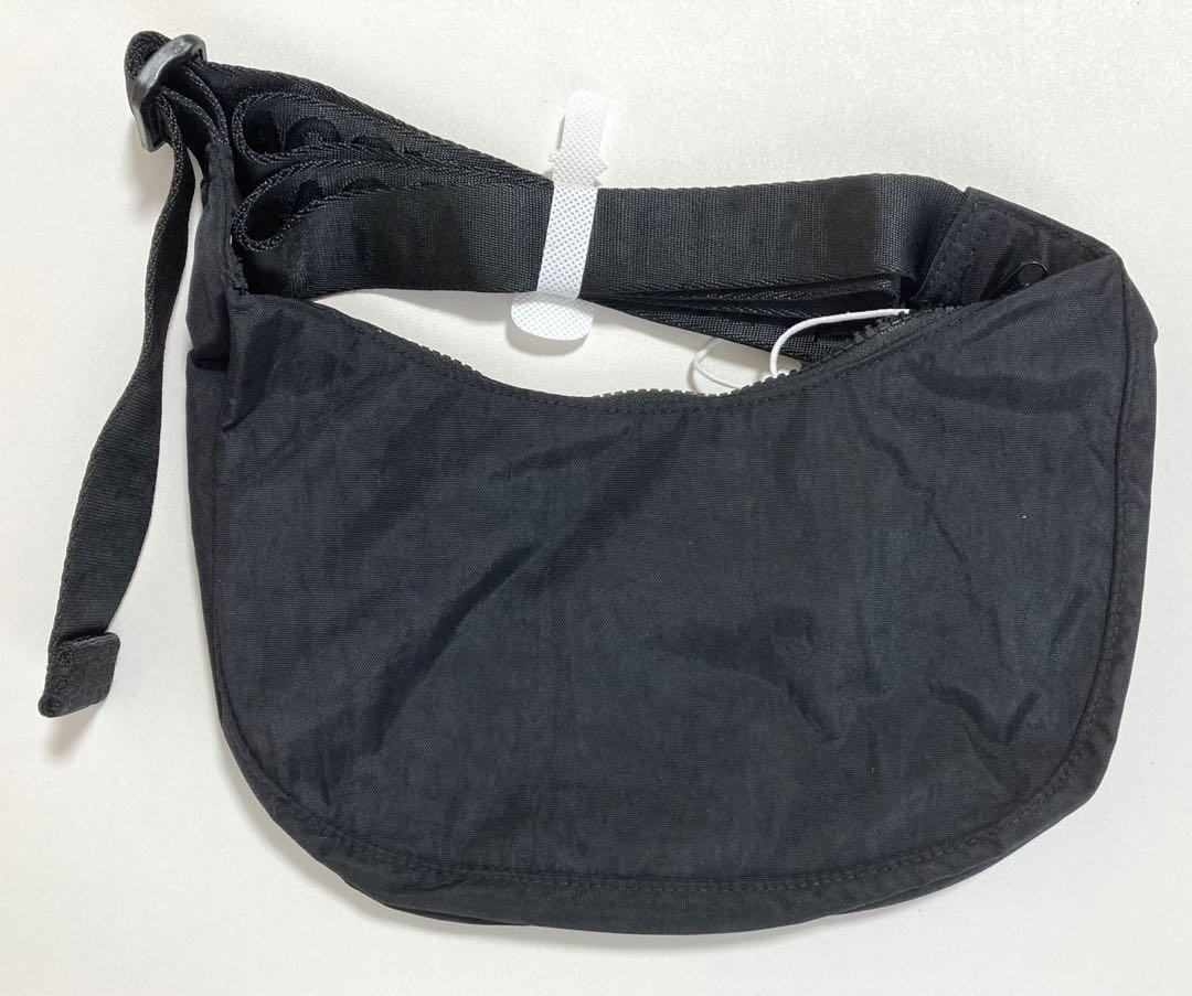 BAGGU スモール ナイロン クレッセントバッグ　ブラック