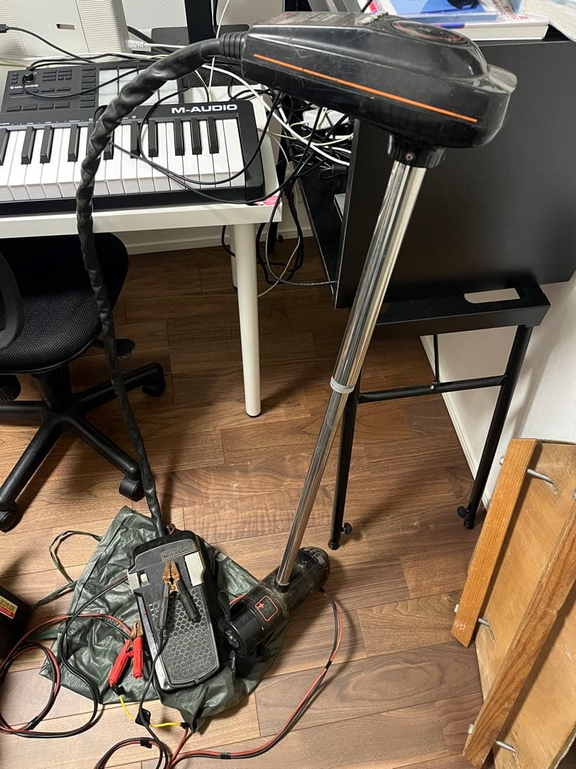 引き取り限定　MotorGuide フットエレキ