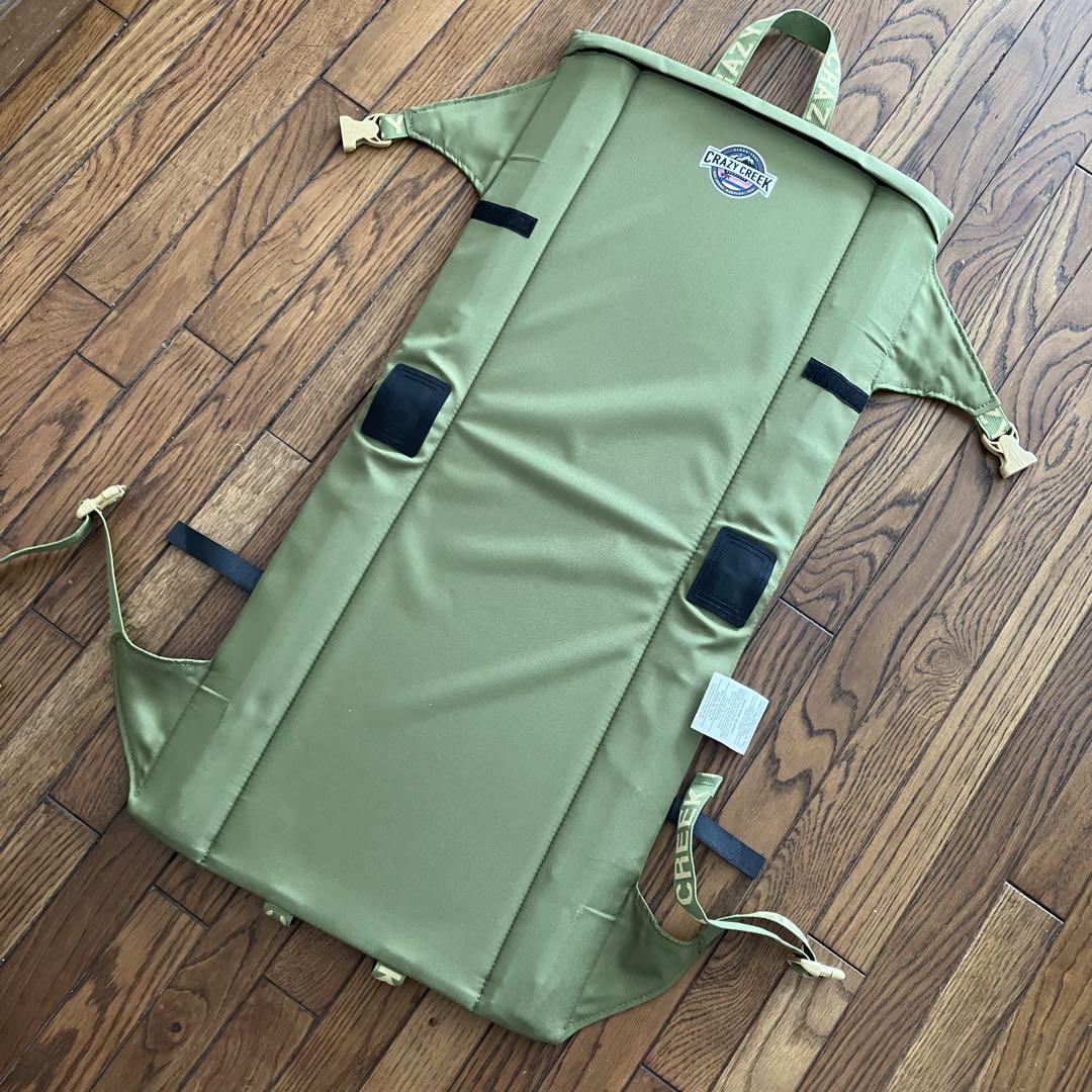 ほぼ新品 CRAZY CREEK オリジナルチェア アーミーグリーン 大人用