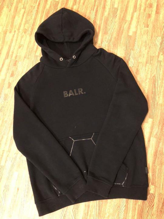 メルカリ Balr ブラックパネルフーディー Balr パーカー 6 600 中古や未使用のフリマ メルカリ Balr ブラックパネルフーディー Balr パーカー 6 600 中古や未使用のフリマ