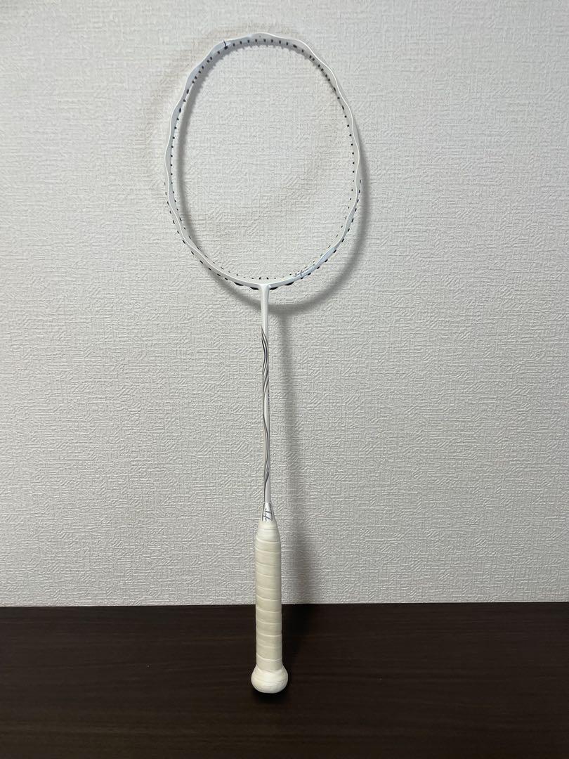 能 バドミントンラケット