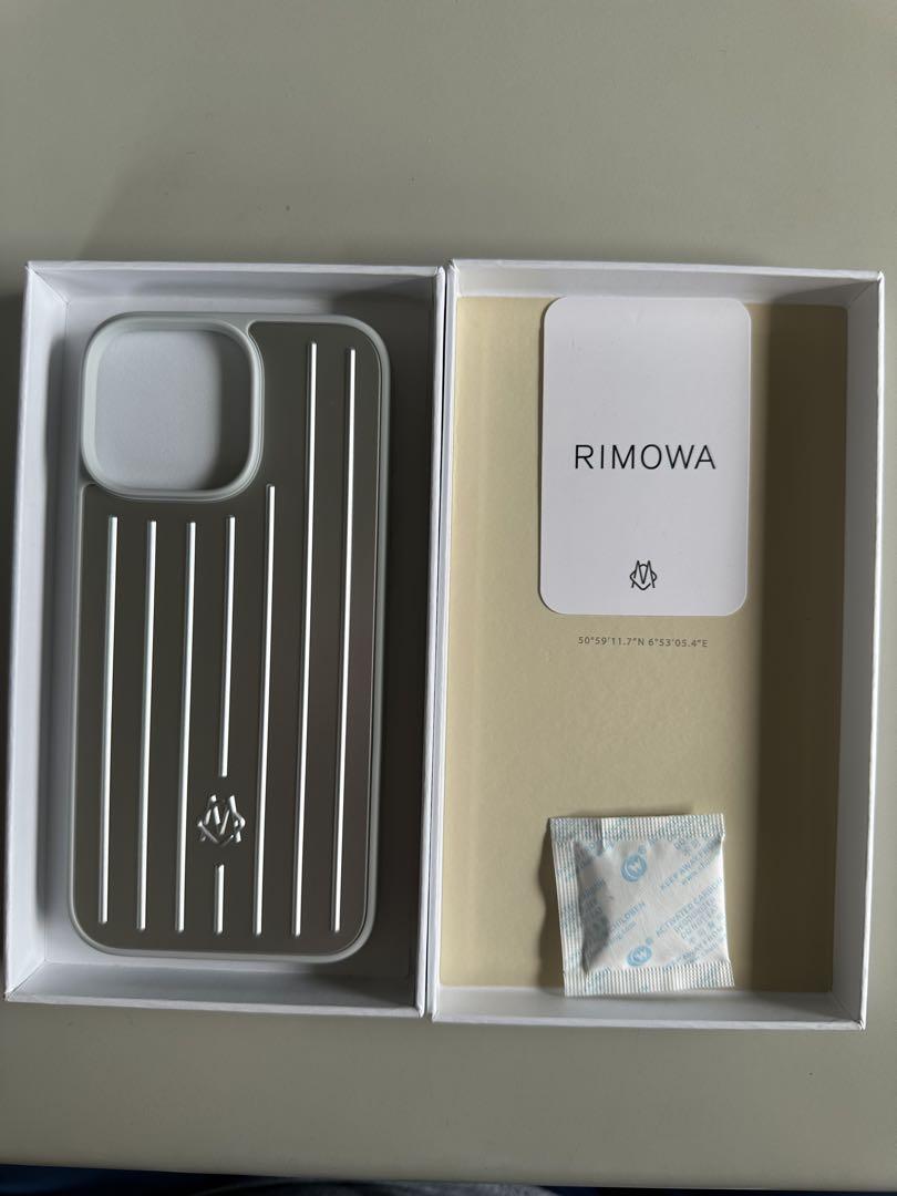 ネット限定お買い得商品 - ショップチャンネル リモワ RIMOWA 売切中】新品未使用 iphone シルバー pro 16 iPhoneアクセサリー