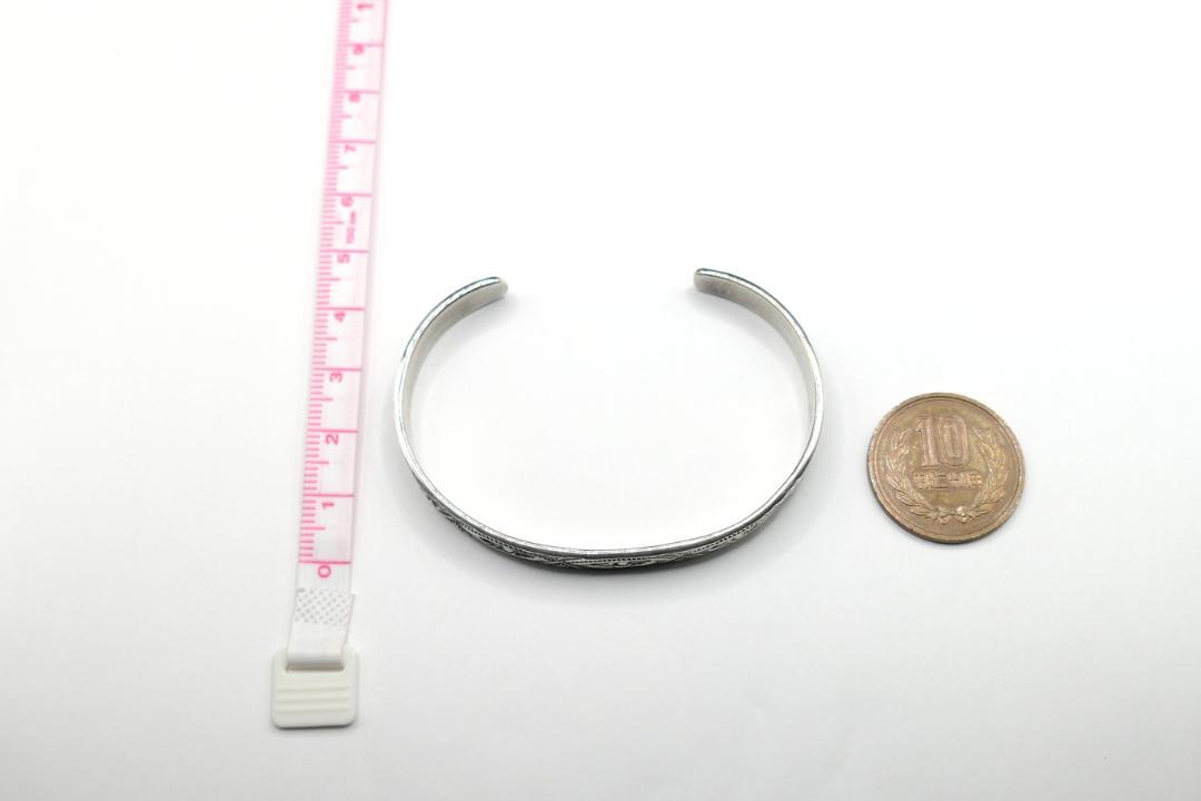 未使用　ナバホ　HRM　ヘンリーマリアーノ　シルバー　バングル　スタンプワーク