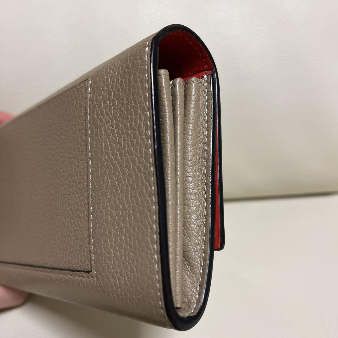 CELINE ラージフラップ マルチファンクション 二つ折り 長財布トープ CELINE ラージフラップ マルチファンクション 二つ折り 長財布トープ