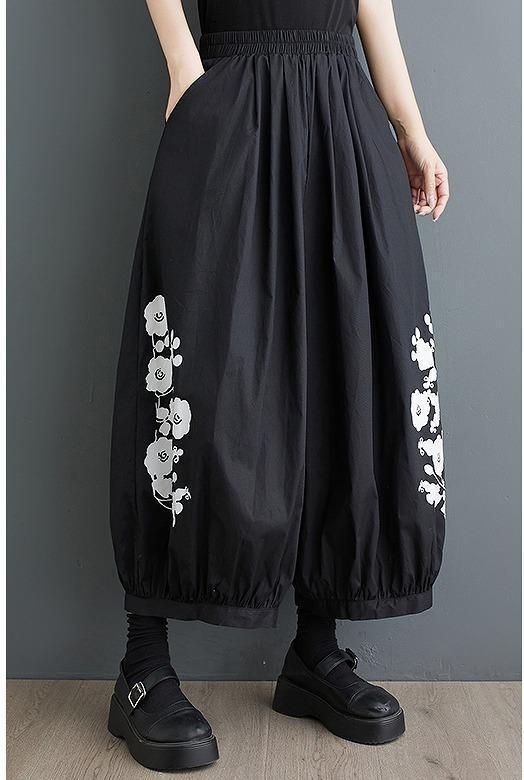 大きいサイズ レディース パンツ　花柄　春夏 秋 新品　カーキ　ゆったり