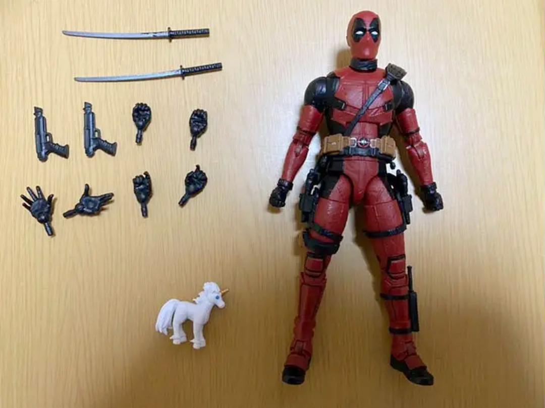 マーベルレジェンド デッドプール フィギュア