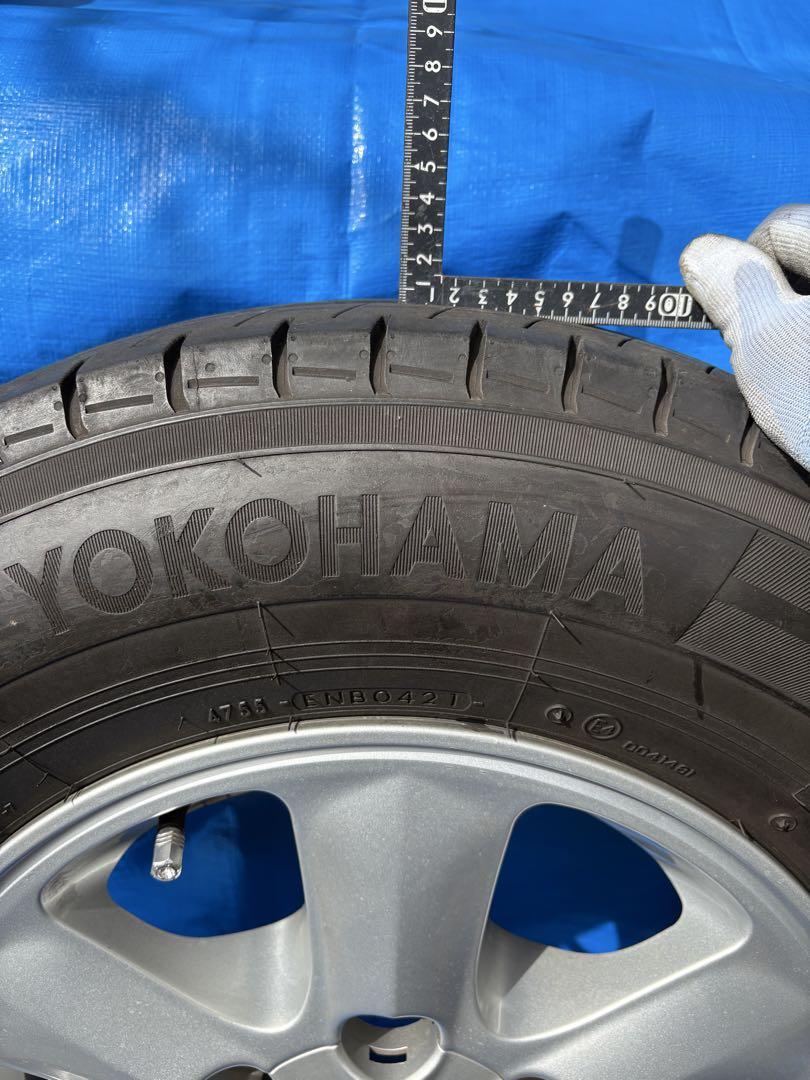 ハイエース純正アルミホイール