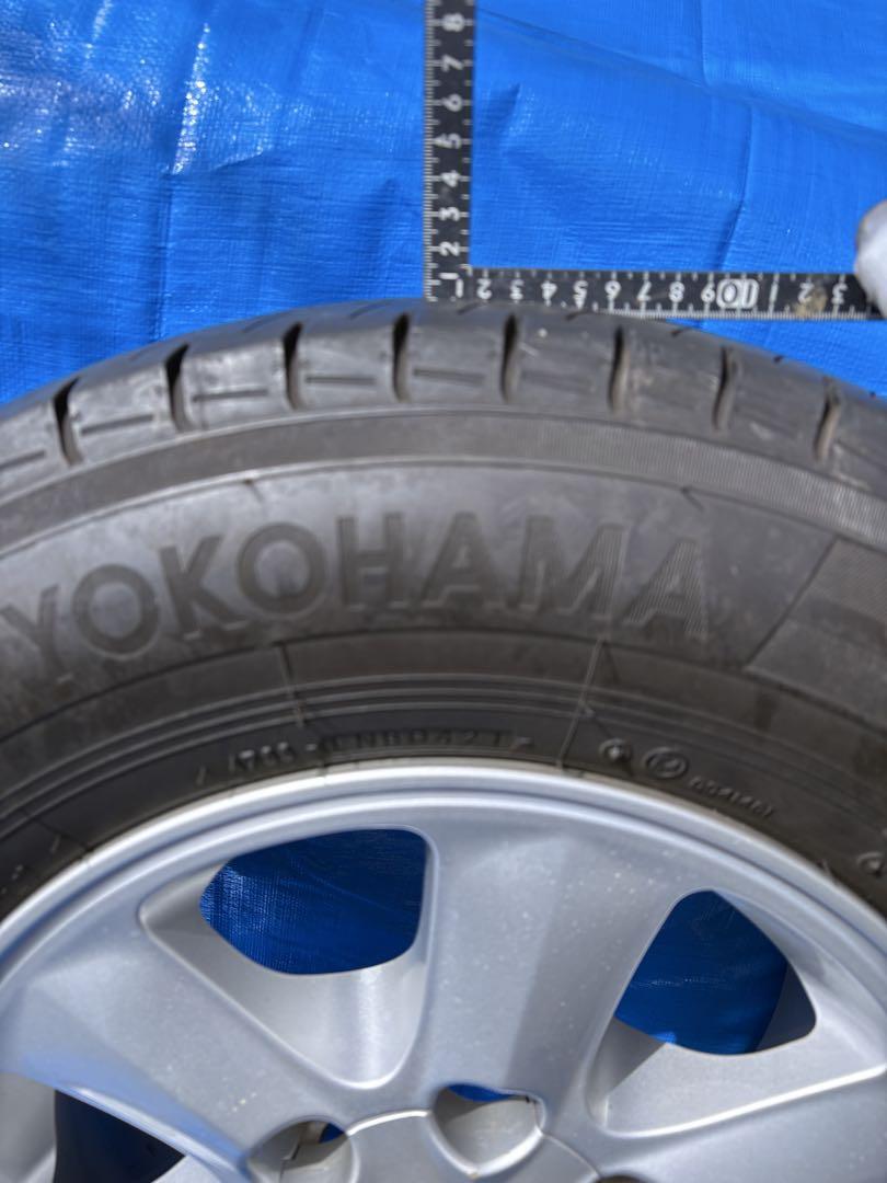 ハイエース純正アルミホイール