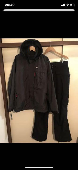 スノボウェア上下（XL）CHUR