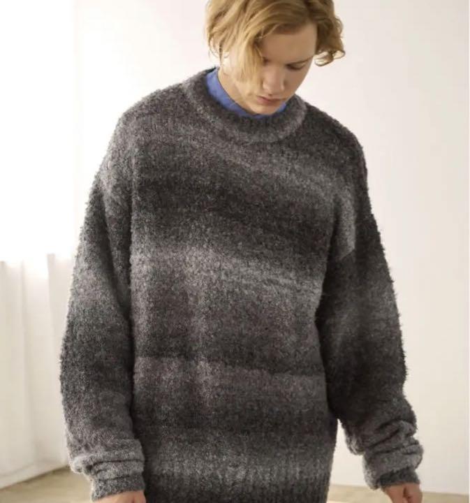 EMMA CLOTHES ウール混ブークレヤーン クルーネックプルオーバーニット