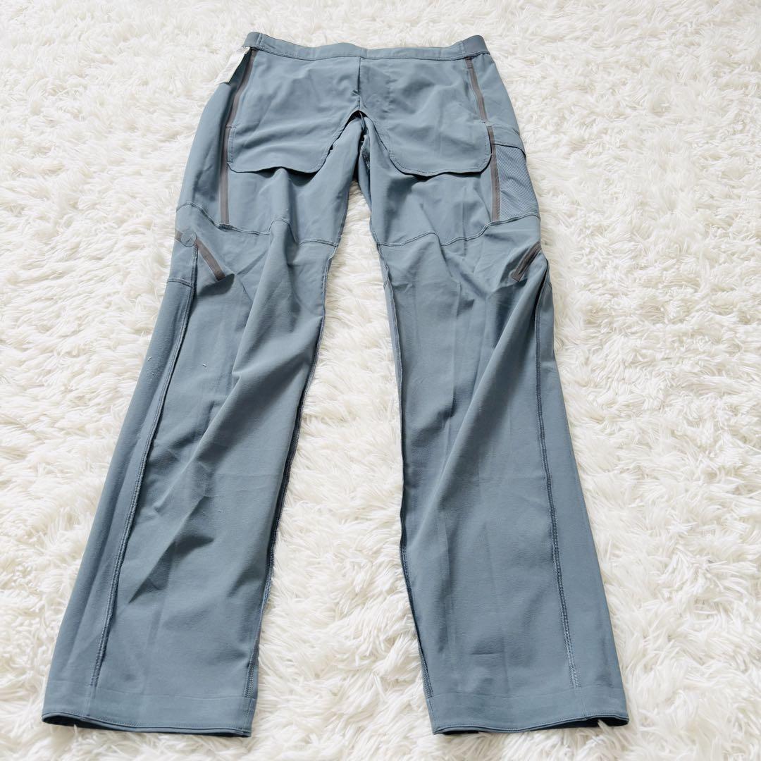 ほぼ新品　パタゴニア　テラヴィアライト　アルパインパンツ　ストレッチ　Ｌ相当