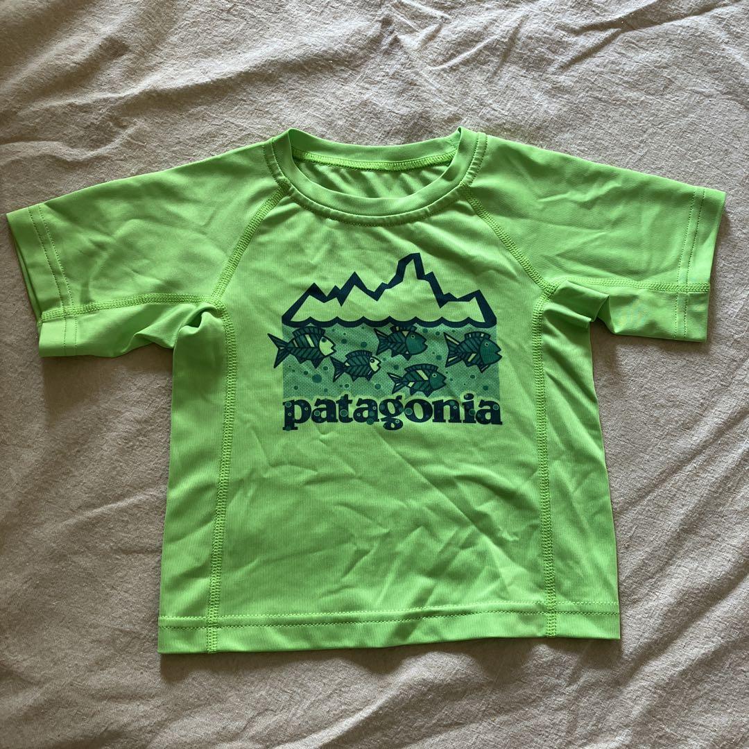 patagonia 蛍光グリーン Tシャツ 6-12M