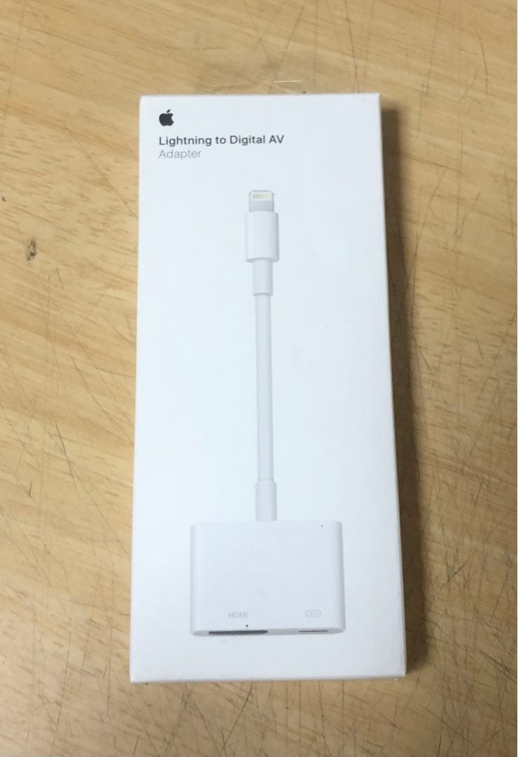 純正Apple Lightning to Digital AV アダプタHDMI