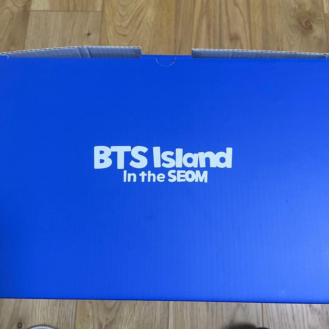 BTS ジンJIN WORLDWIDE HANDSEOM SET BTS ジンJIN WORLDWIDE HANDSEOM SET