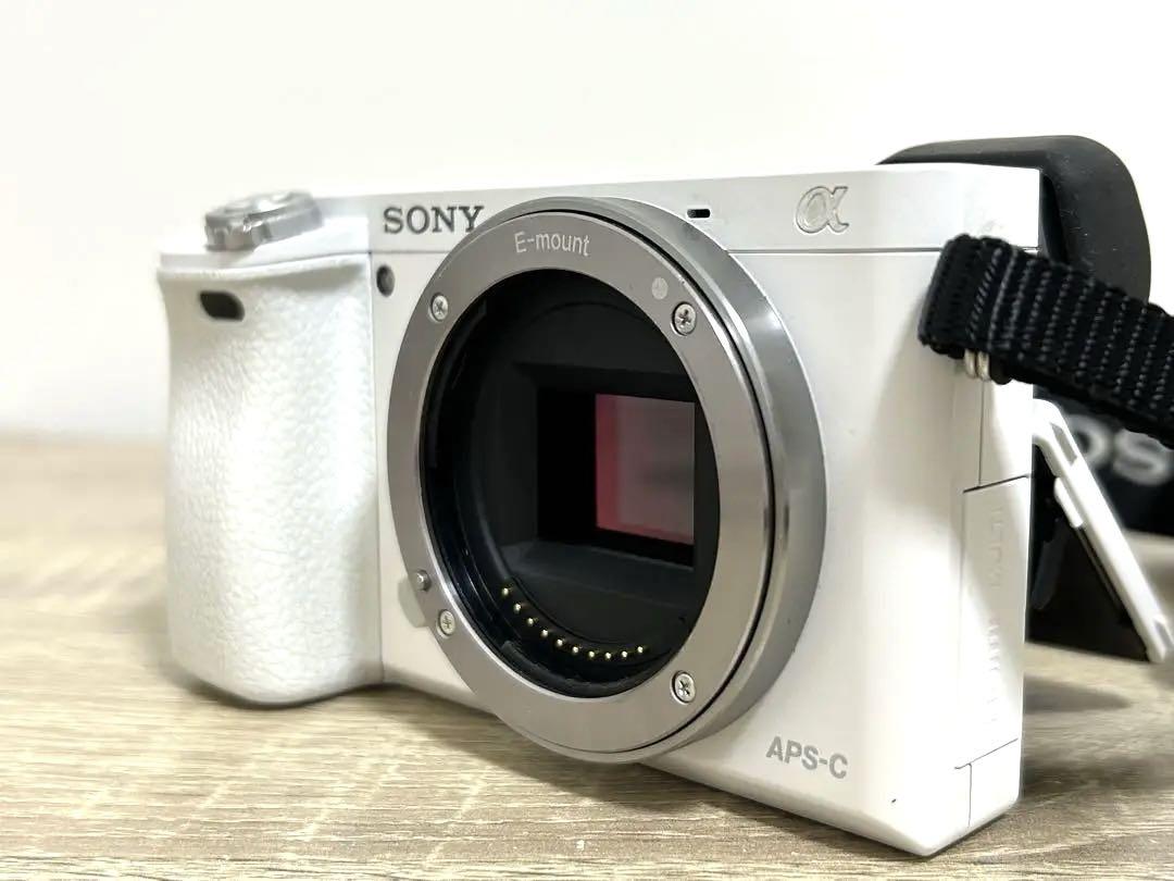 SONY α6000 ミラーレス一眼 ホワイト