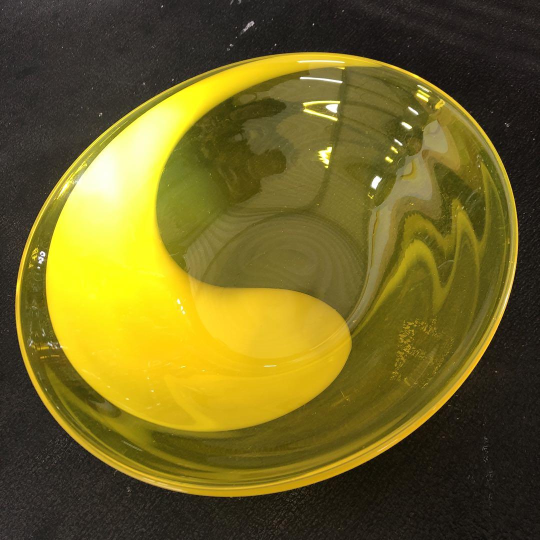 ガラス　黄色　クリア　吸収　丸型　飾り　陶器　透明　陰陽　ガイル　ソニック