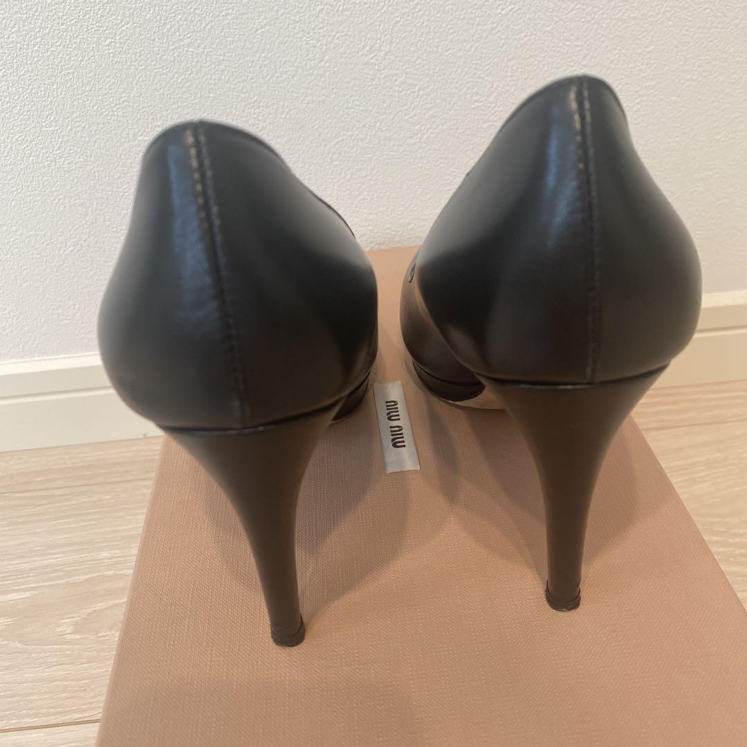 miumiu黒パンプス351/2 （22.5〜23㎝）